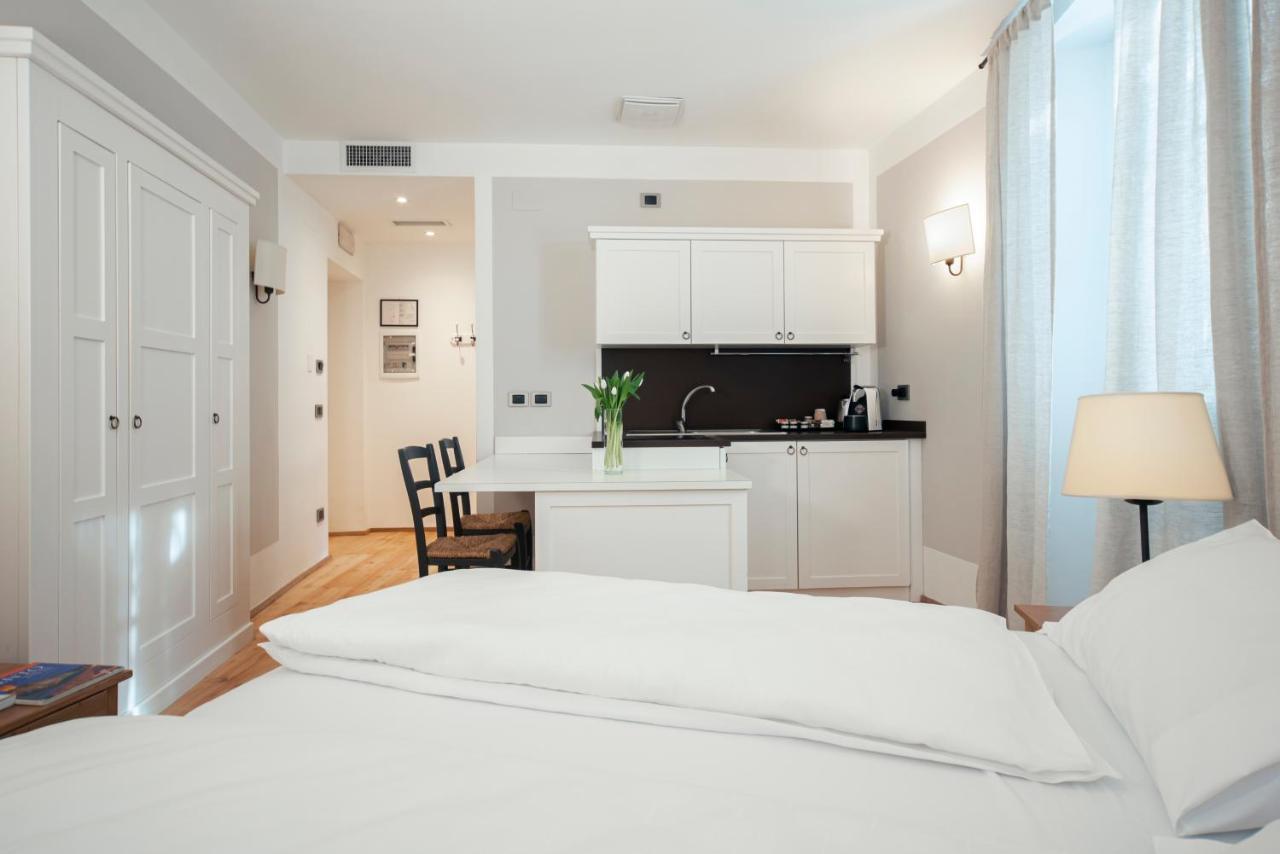 La Canonica Suite Apartments New Location 트렌토 외부 사진